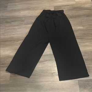 NWOT Black Wide-Leg‎ Pants with elastic waist and tie in front